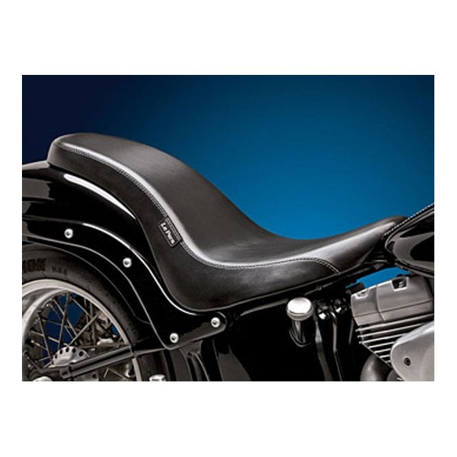 LePera Cobra 2-up seat. Smooth 06-17 Softail with 200mm rear tire